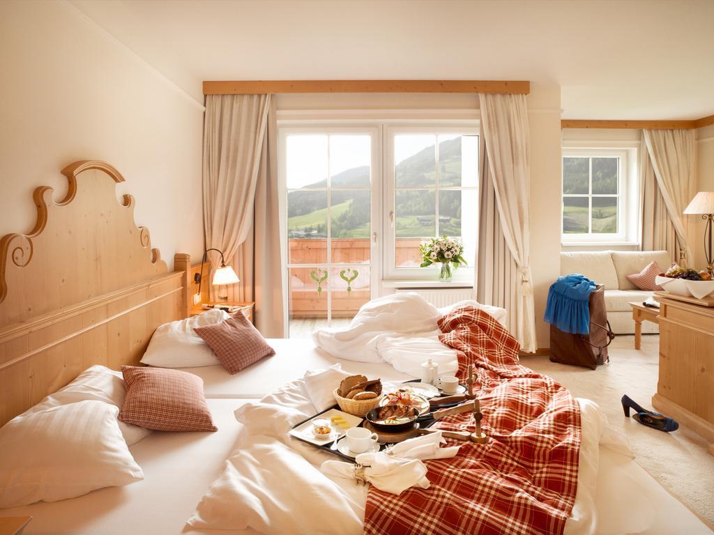 Hotel Forsthofgut Leogang Room photo